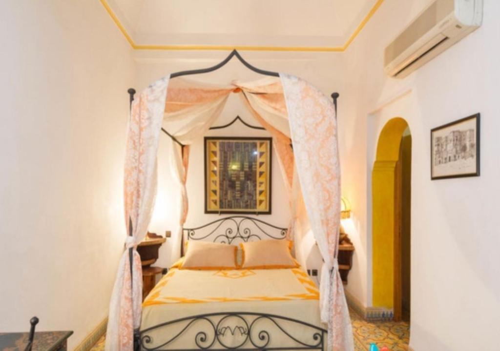 hotel riad maison arabo andalouse marrakesh